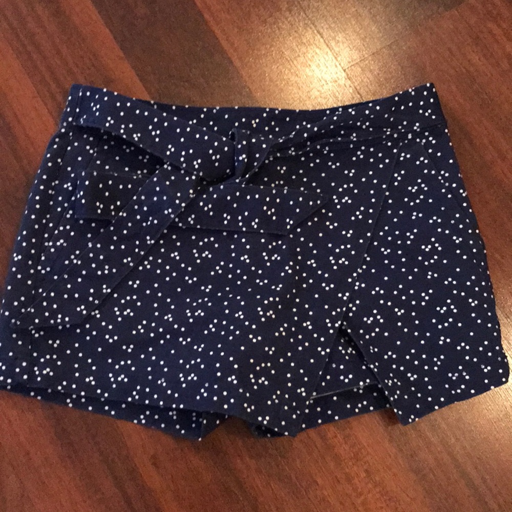 Vineyard Vines Womens skort.